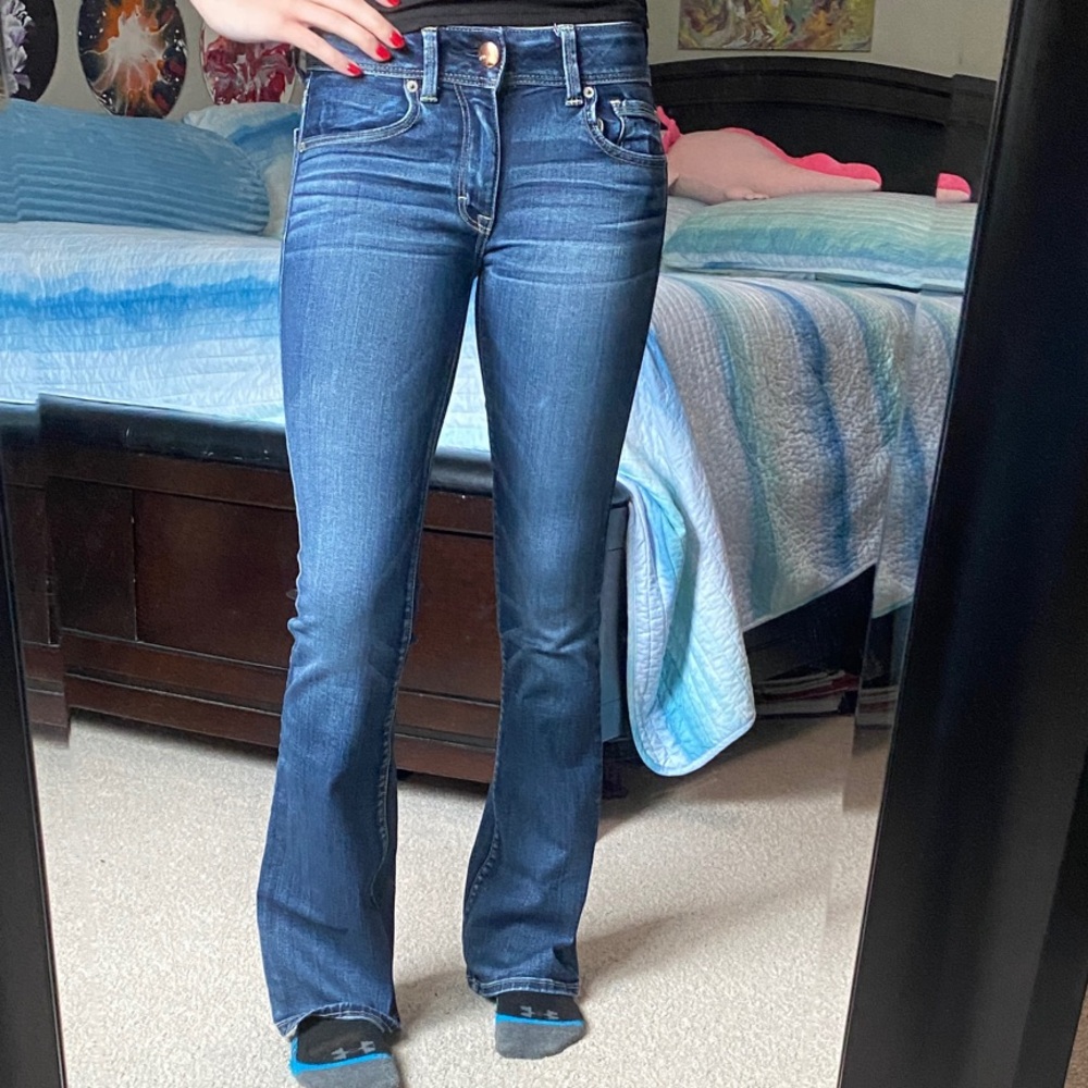 American Eagle Women's Flared Kickboot Stretch Jeans in Dark Blue Size 2 Regular